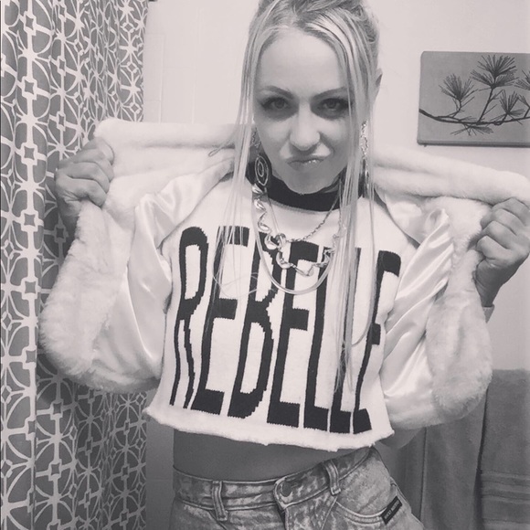 90% of my jewelry is HANDMADE/ONE OF A KIND! - Picture 4 of 8